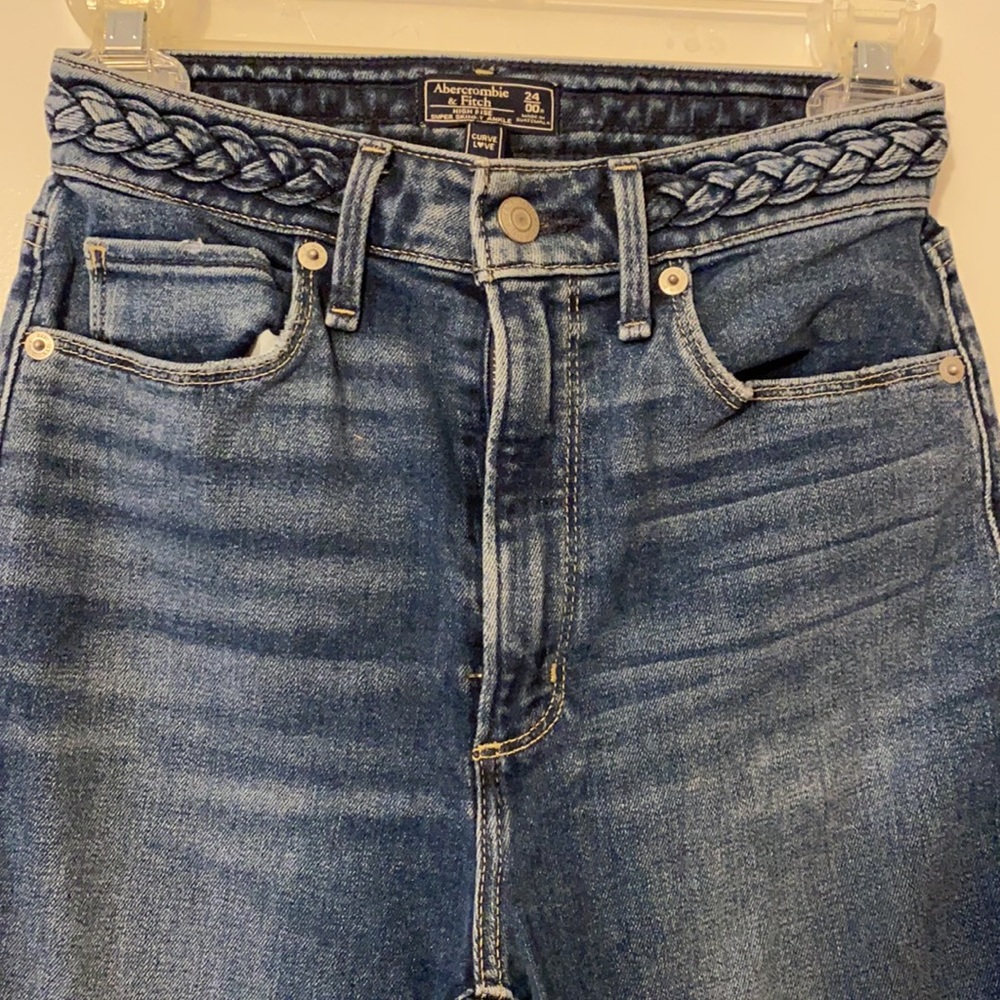Jeans - Picture 2 of 6
